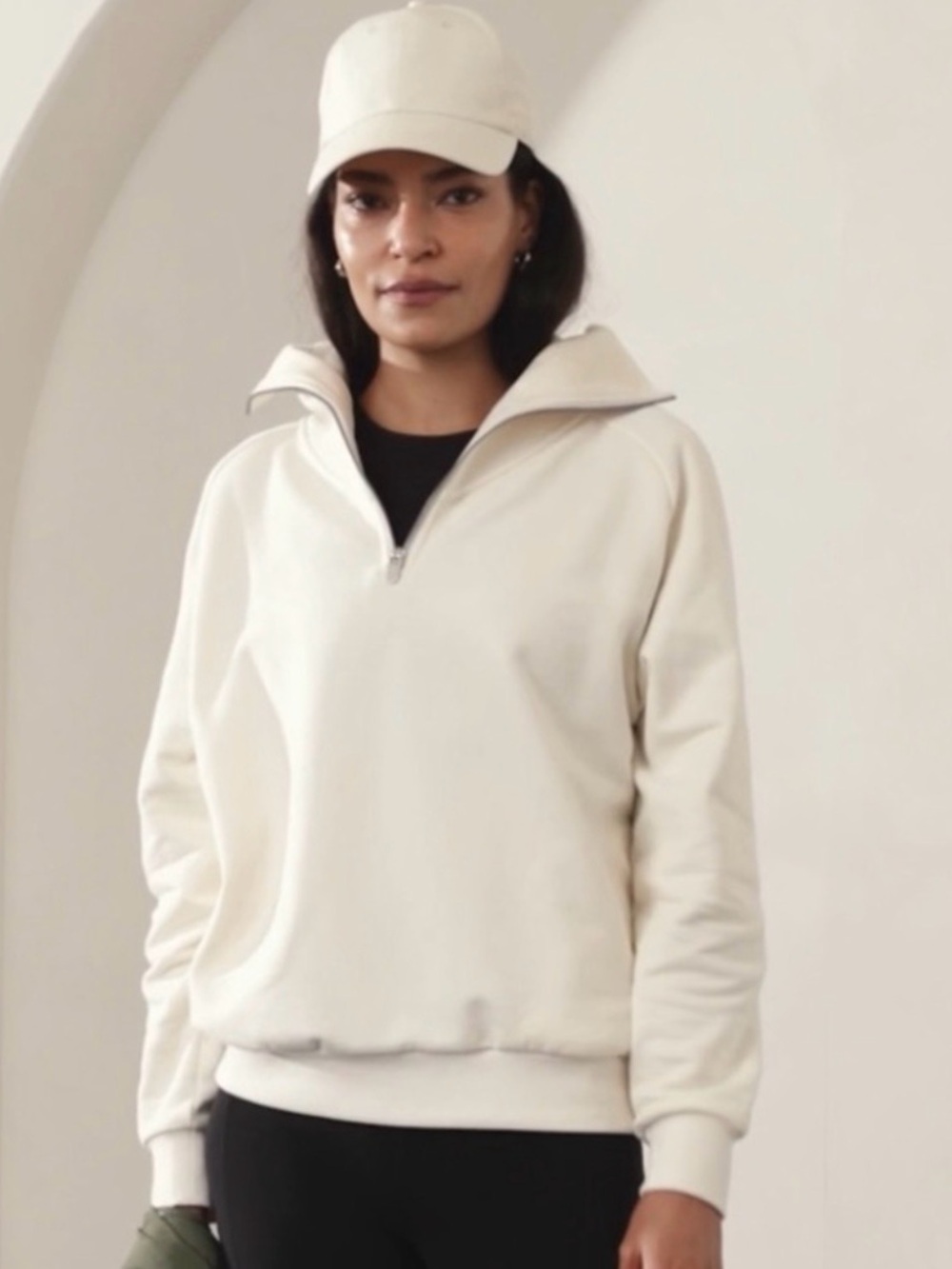 Athleta Cream Forever Fleece Relaxed 1/4
Zip Sweatshirt size Large
